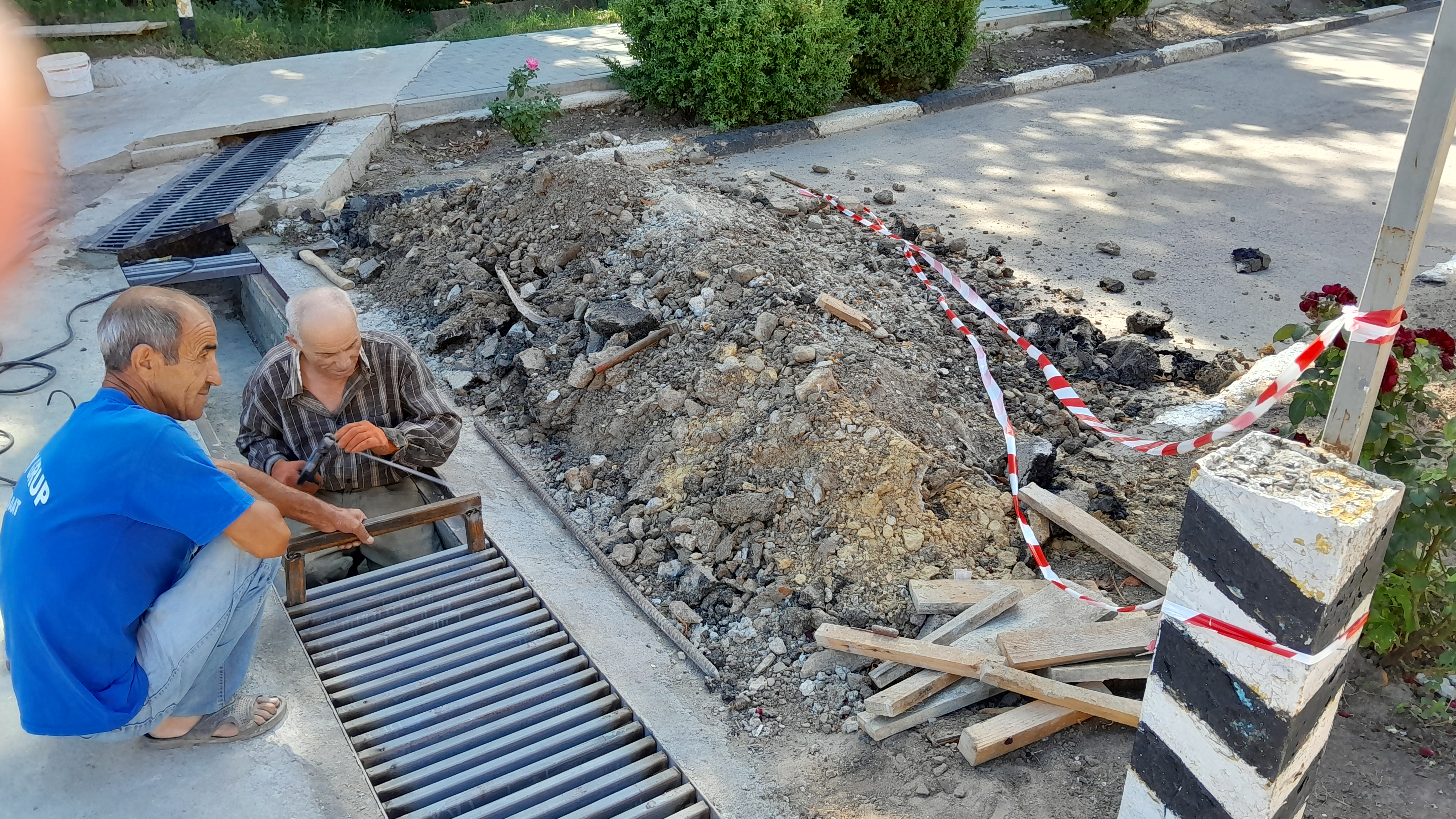 Заканчивается замена ливнёвки по двухстороннему движению в центре города.